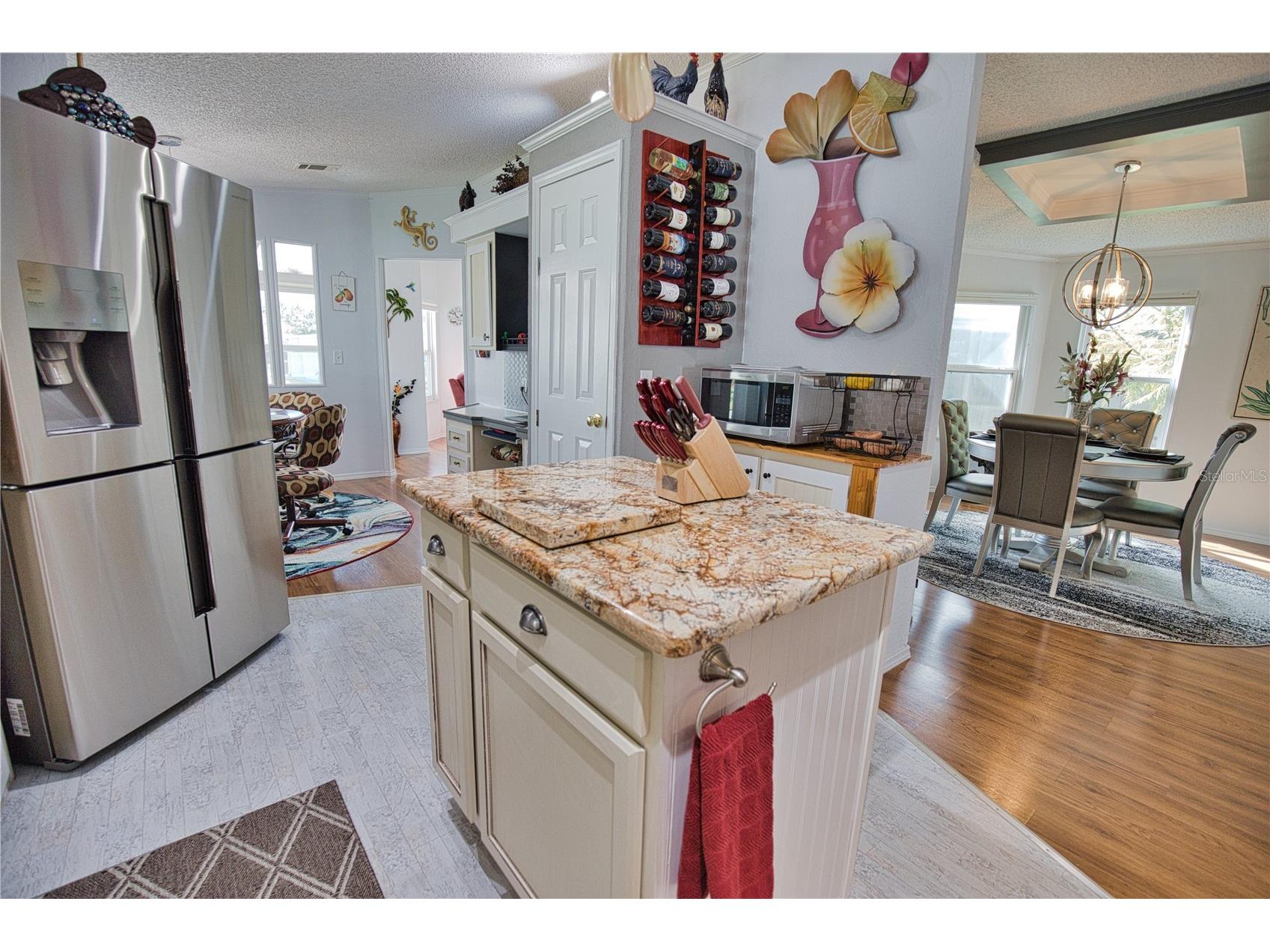 427 Tarde Logo Circle North Port FL 34287 TB8459477 image9