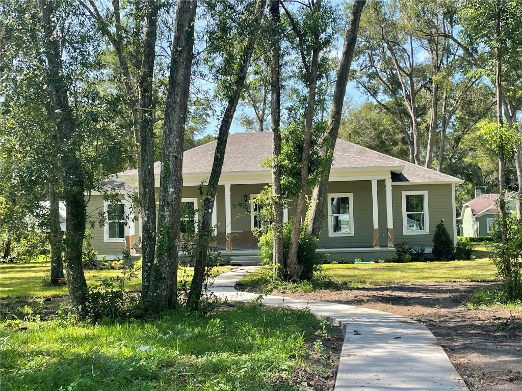 427 W Main Street Lake Helen FL 32744 O6134751 image1