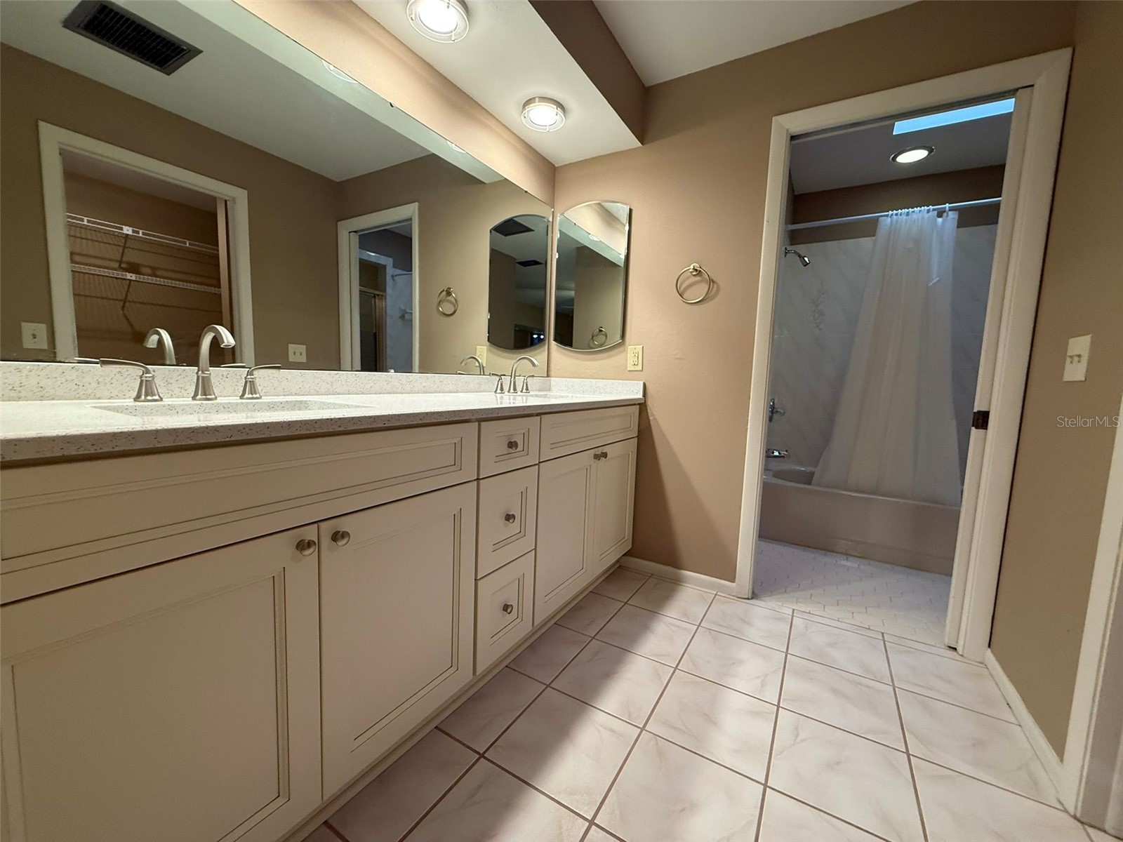 4270 Ascot Drive North Port FL 34291 C7527518 image15