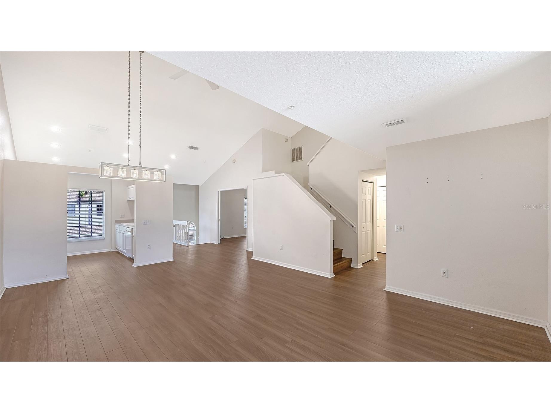 4270 Castlebridge Lane #1723 Sarasota FL 34238 A4692087 image11