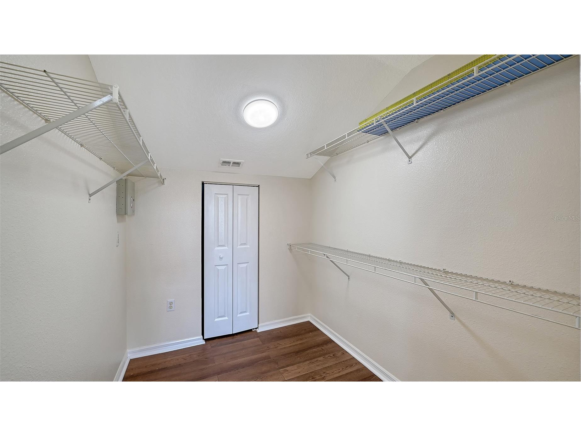 4270 Castlebridge Lane #1723 Sarasota FL 34238 A4692087 image28
