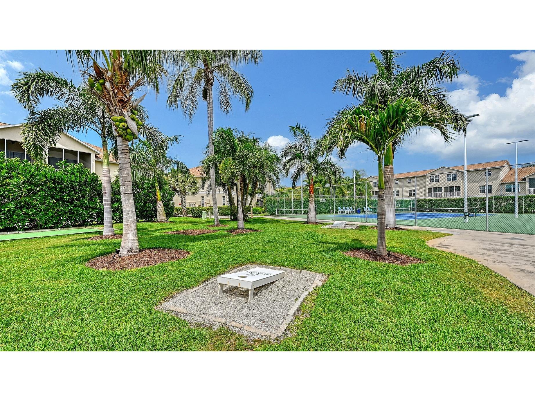 4270 Castlebridge Lane #1723 Sarasota FL 34238 A4692087 image60