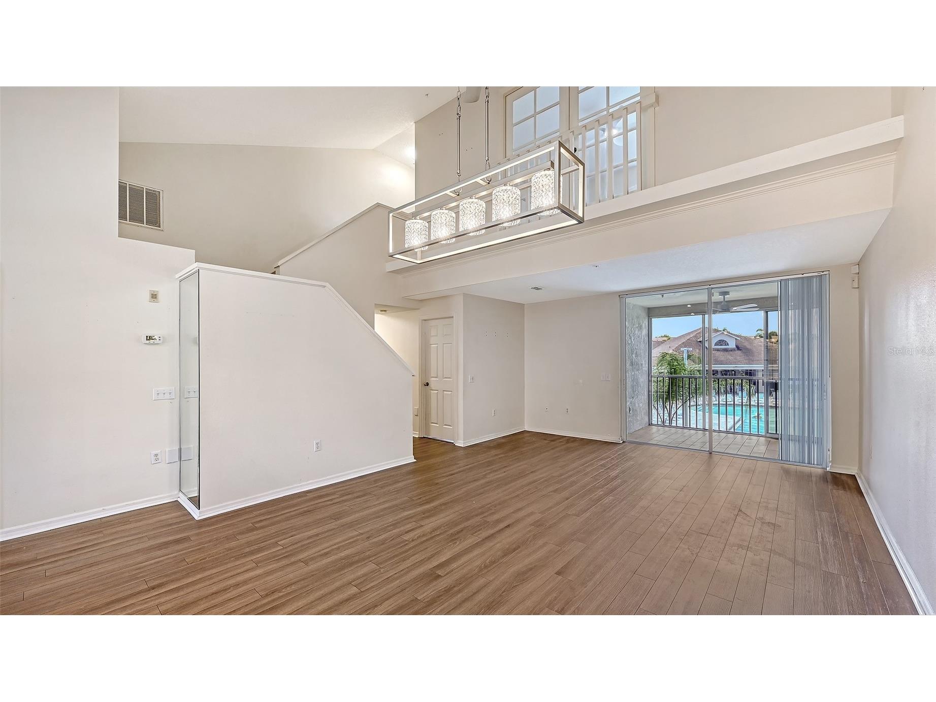 4270 Castlebridge Lane #1723 Sarasota FL 34238 A4692087 image8