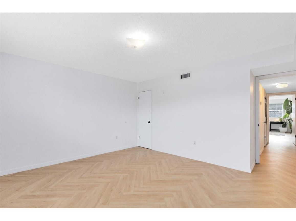 4270 Lake Underhill Road #1 Orlando FL 32803 - LAKE GILES O6364158 image15