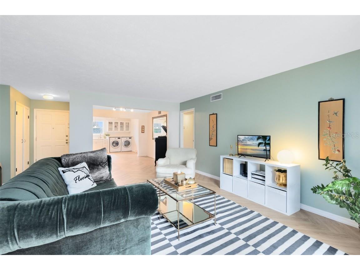 4270 Lake Underhill Road #1 Orlando FL 32803 - LAKE GILES O6364158 image5