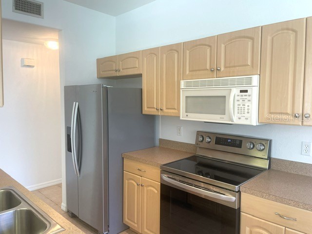 4270 Vicenza Drive #B40 Venice FL 34293 A4695021 image10