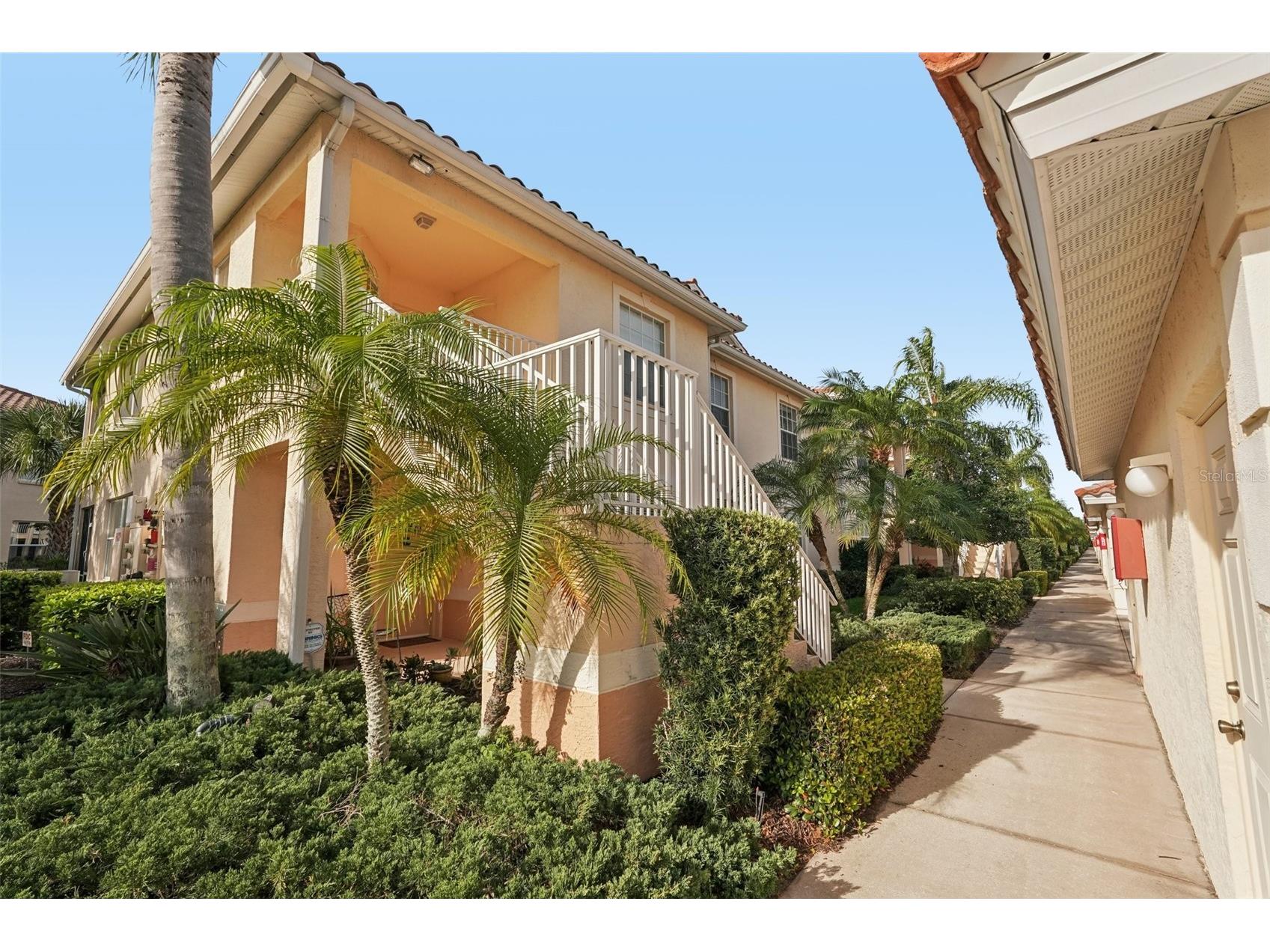 4270 Vicenza Drive #D40 Venice FL 34293 A4686629 image3