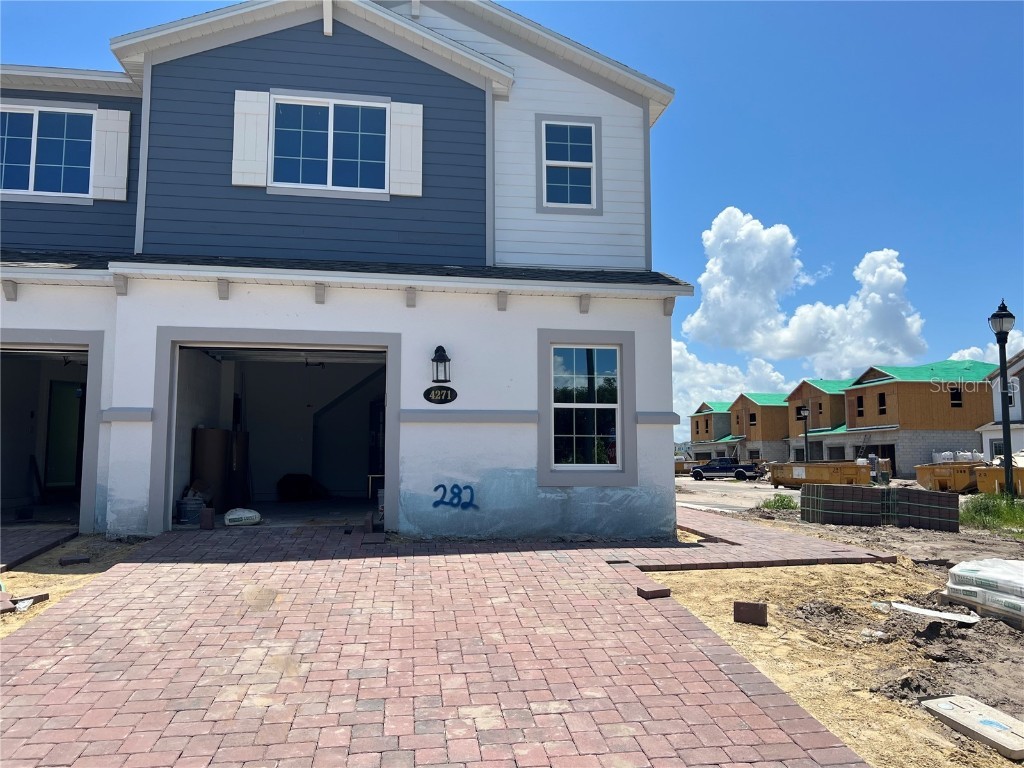 4271 Campsite Loop Orlando FL 32824 O6304829 image1