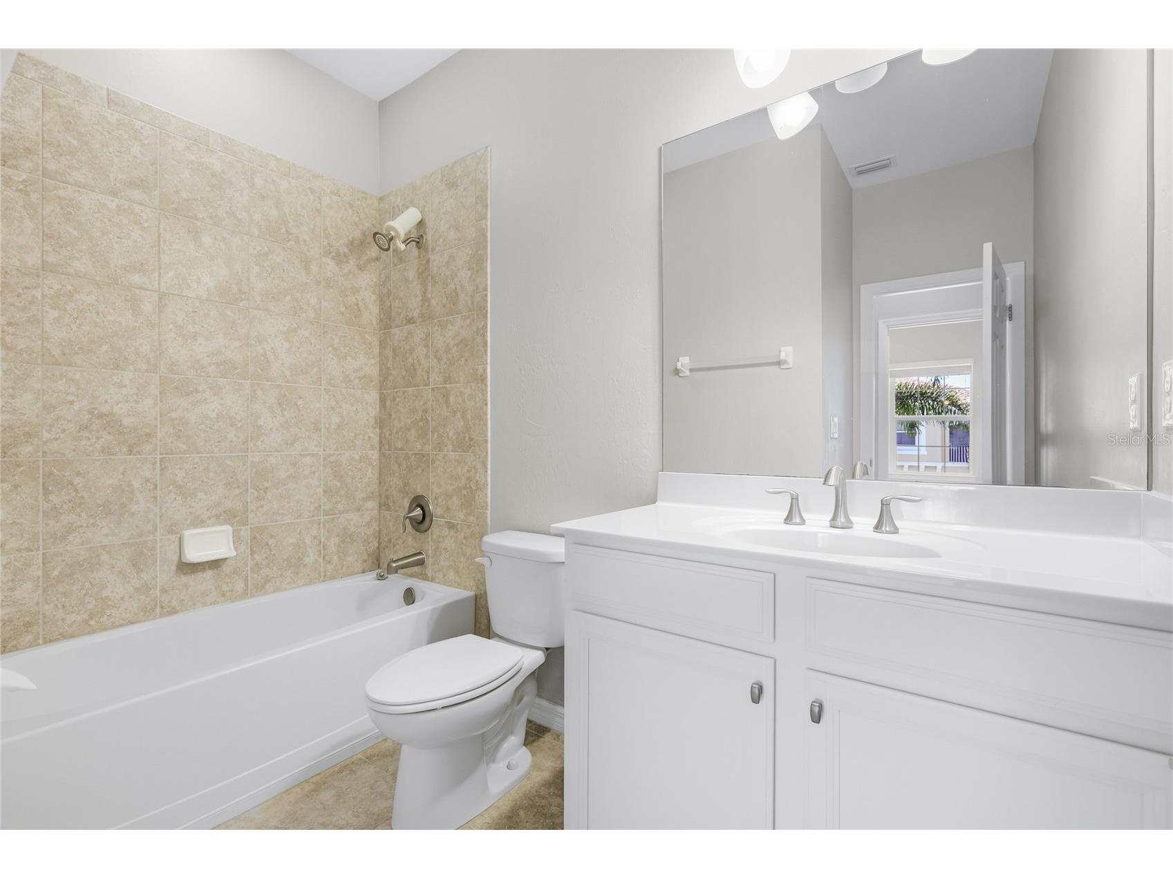 4271 Expedition Way #103 Osprey FL 34229 A4689541 image26