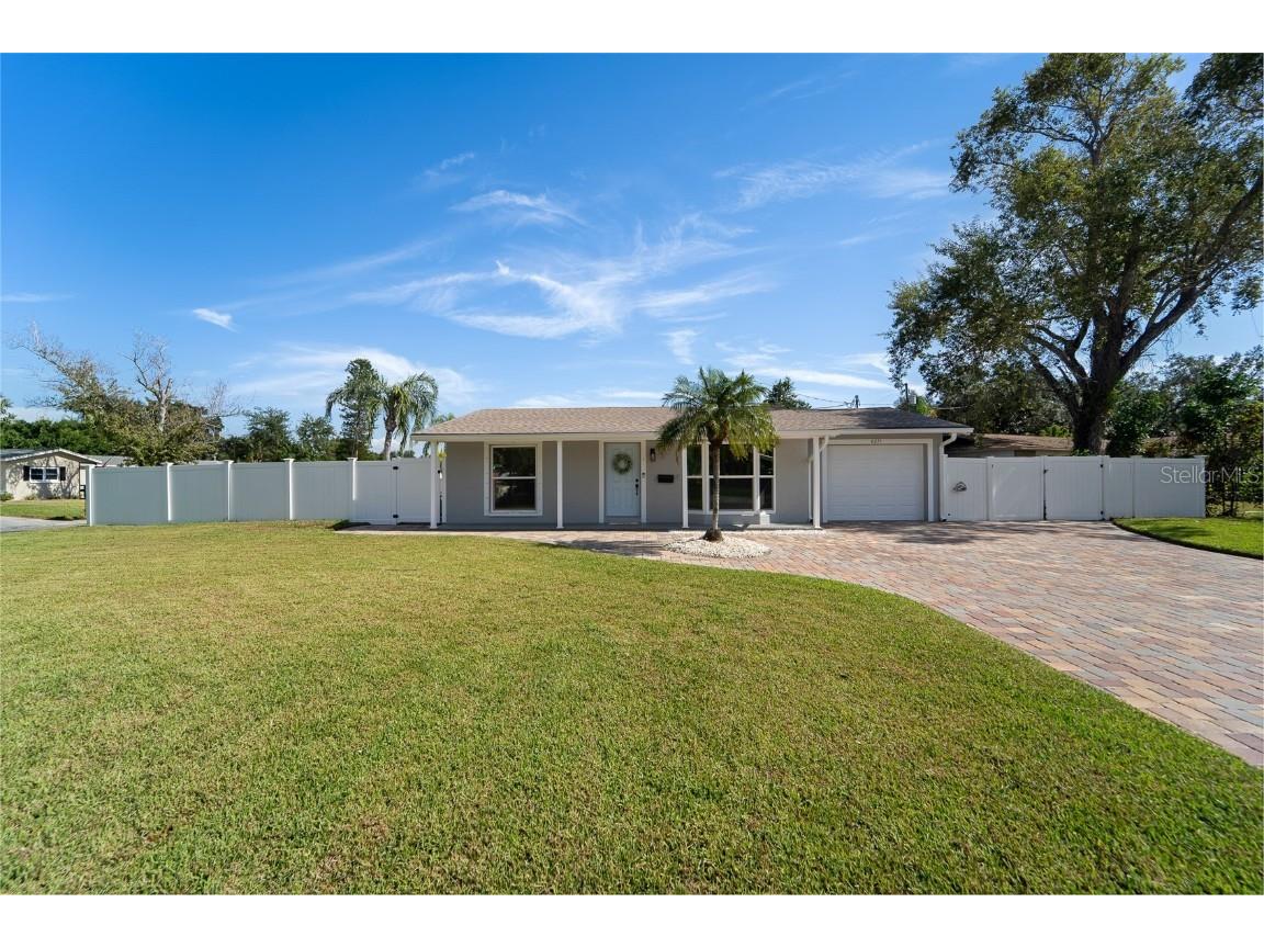 4271 Indianapolis Street NE Saint Petersburg FL 33703 T3483699 image1
