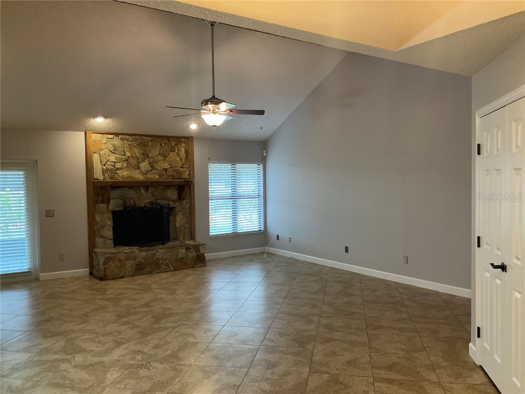 4273 Stafford Drive Winter Haven FL 33880 P4935622 image2