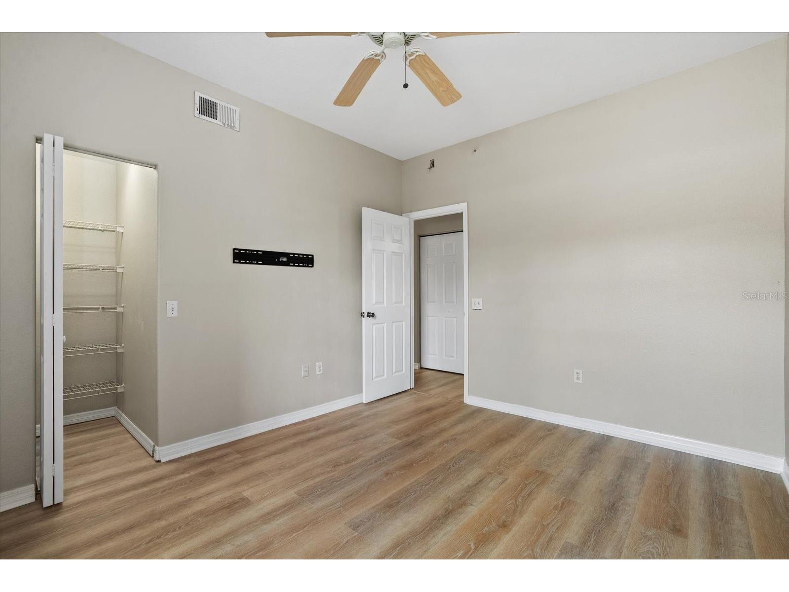 4275 Castlebridge Lane #1312 Sarasota FL 34238 A4687640 image19