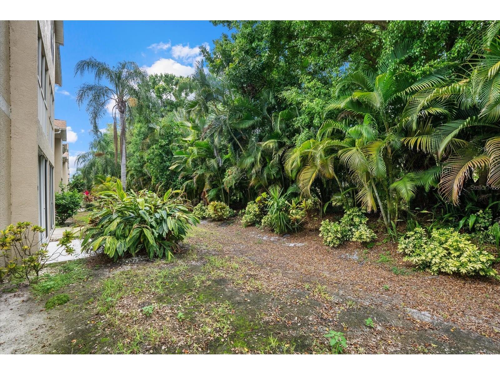 4275 Castlebridge Lane #1312 Sarasota FL 34238 A4687640 image24