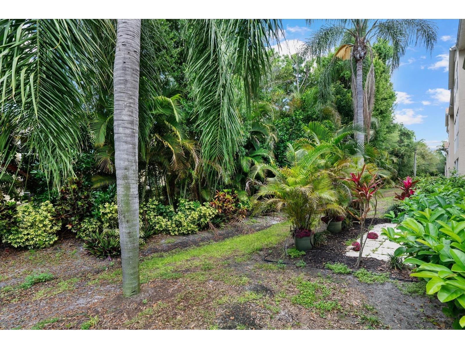 4275 Castlebridge Lane #1312 Sarasota FL 34238 A4687640 image26