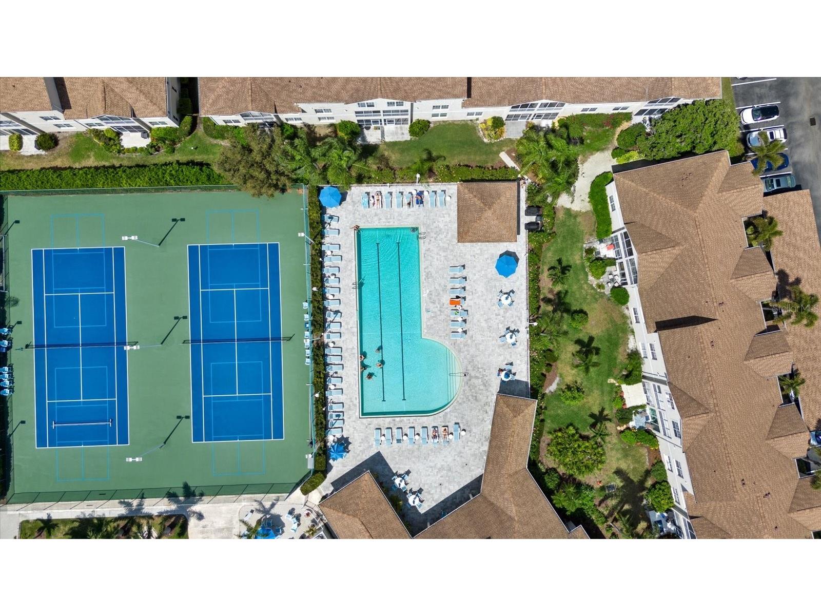 4275 Castlebridge Lane #1312 Sarasota FL 34238 A4687640 image37
