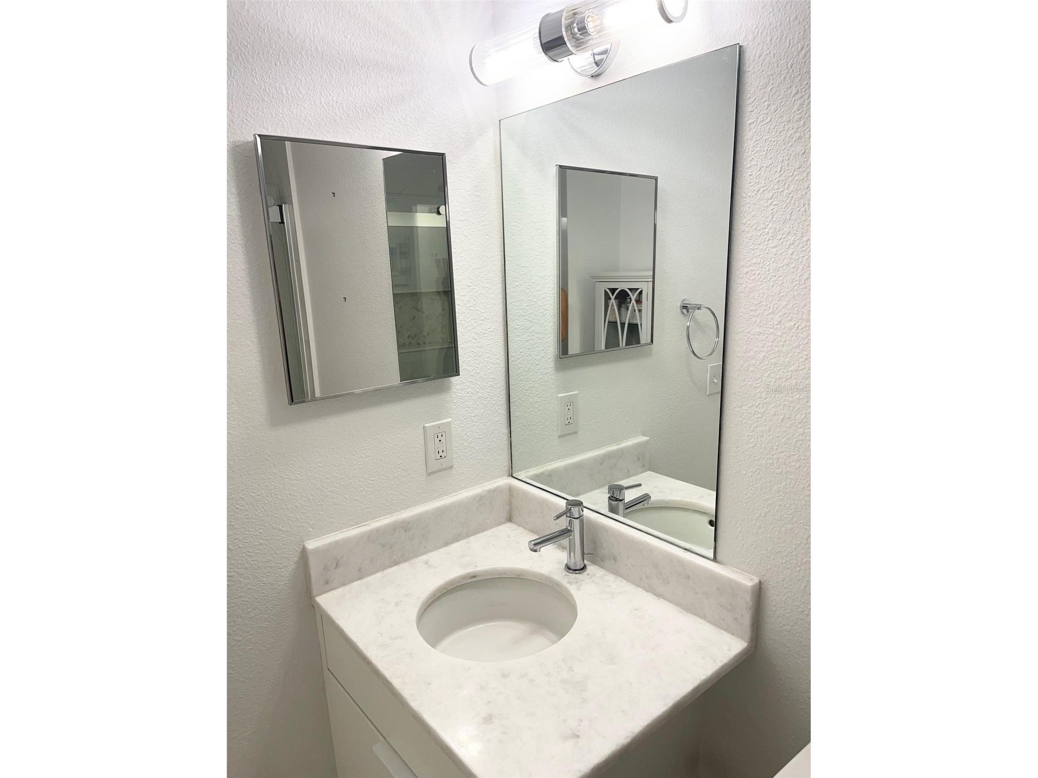 4275 Castlebridge Lane #1324 Sarasota FL 34238 A4689651 image11