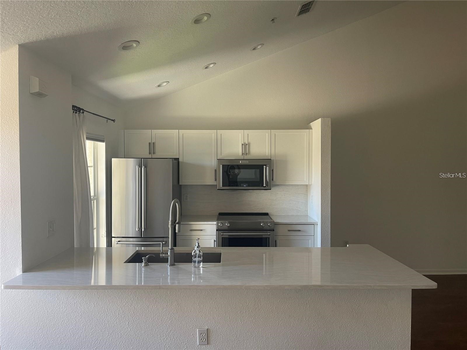 4275 Castlebridge Lane #1324 Sarasota FL 34238 A4689651 image3