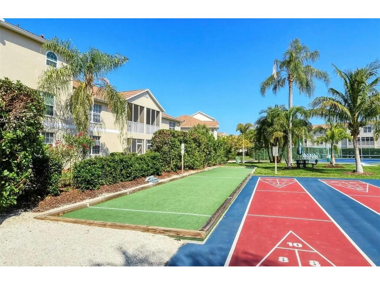 4275 Castlebridge Lane #1324 Sarasota FL 34238 A4689651 image32