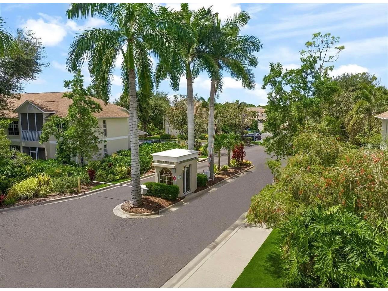 4275 Castlebridge Lane #1324 Sarasota FL 34238 A4689651 image41