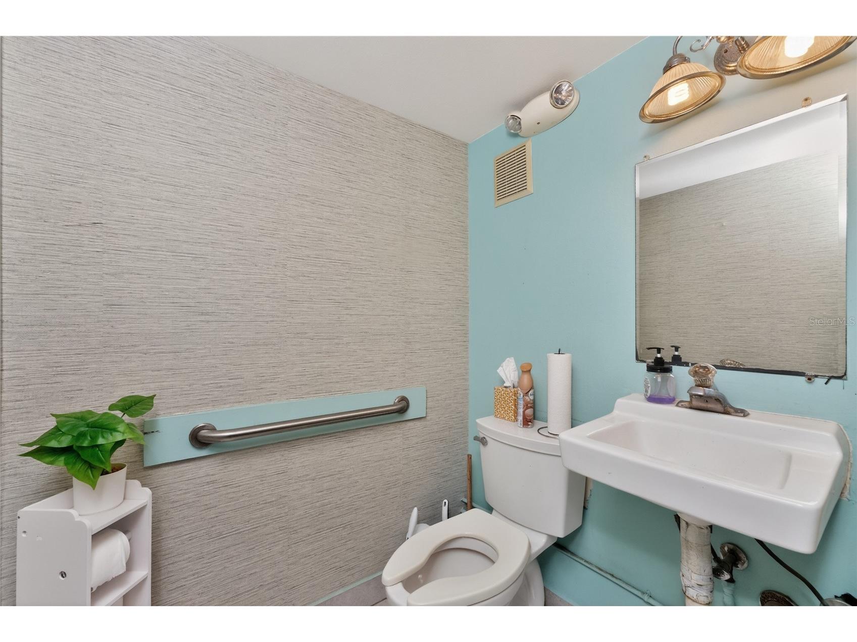 4275 S Access Road Englewood FL 34224 D6146813 image18