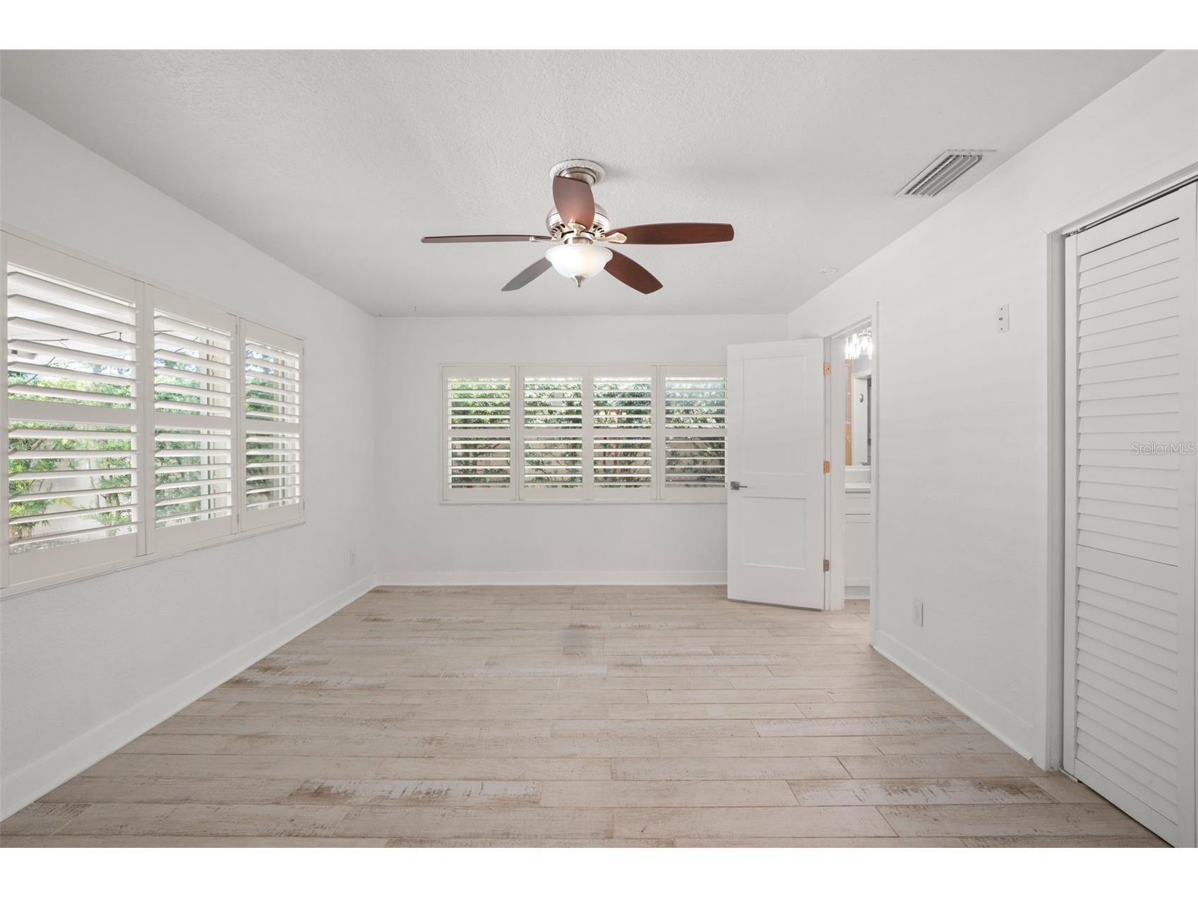 4276 14th Lane NE Saint Petersburg FL 33703 TB8498577 image25