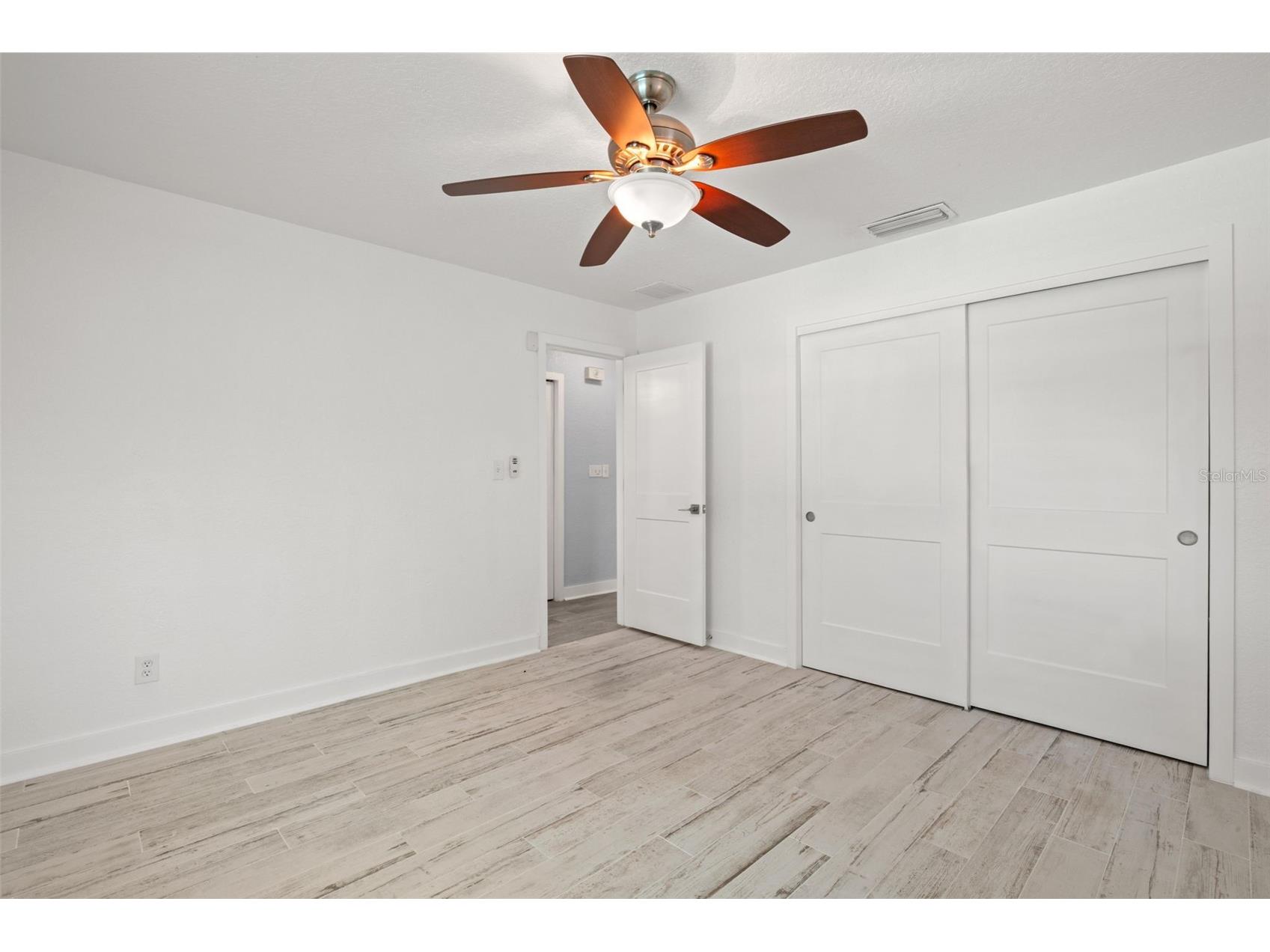 4276 14th Lane NE Saint Petersburg FL 33703 TB8498577 image32