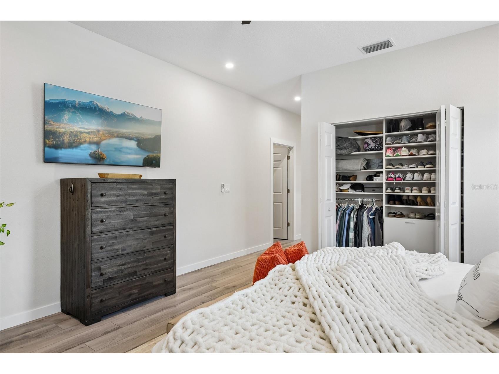 4277 43rd Avenue N Saint Petersburg FL 33714 TB8514741 image28