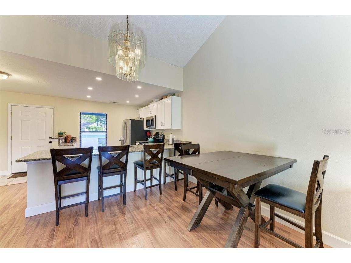 428 40th Court W Palmetto FL 34221 A4649394 image10