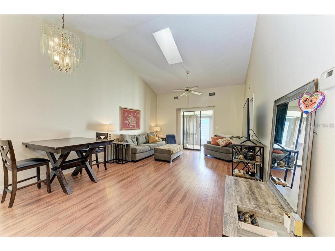 428 40th Court W Palmetto FL 34221 A4649394 image11