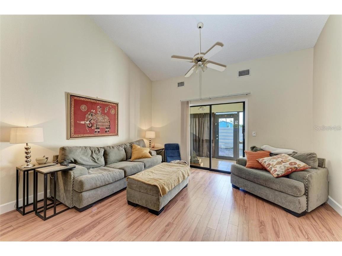 428 40th Court W Palmetto FL 34221 A4649394 image12