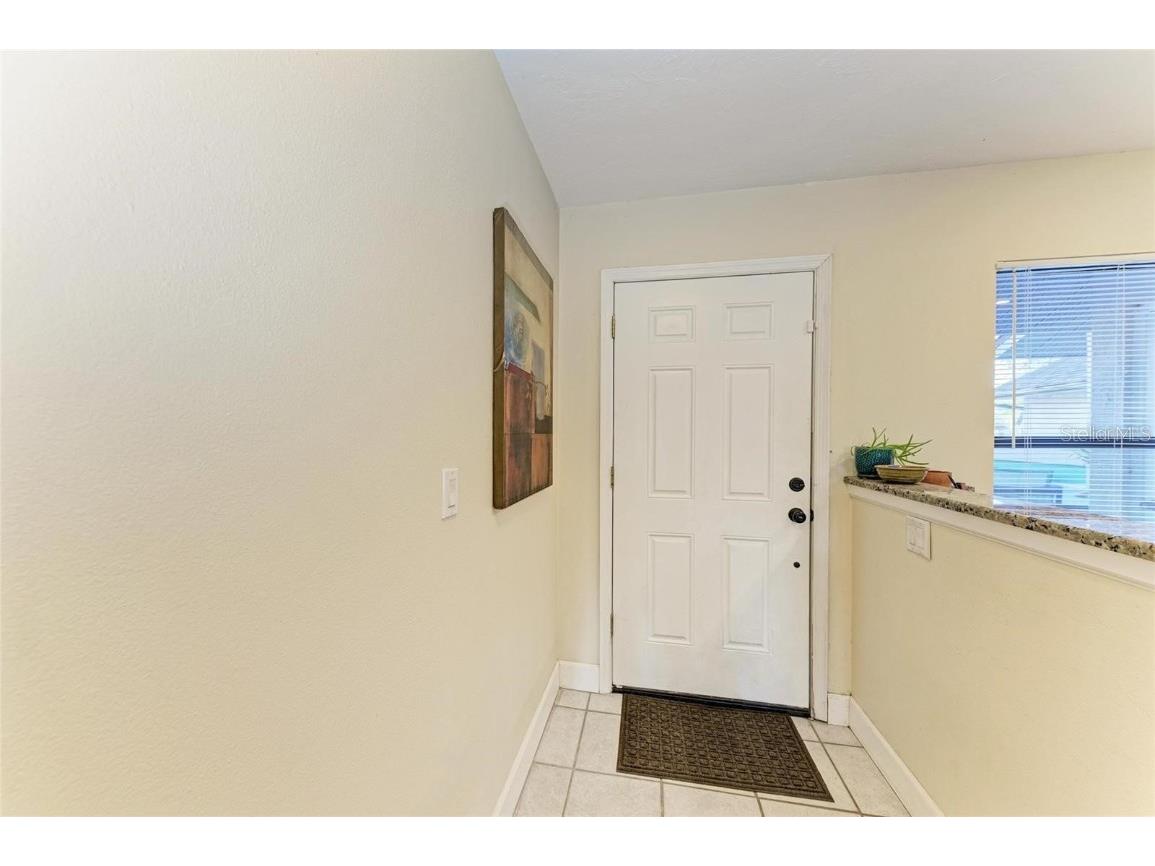 428 40th Court W Palmetto FL 34221 A4649394 image3