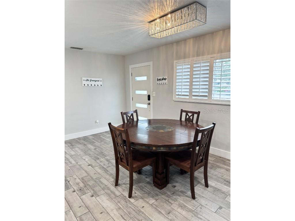 428 45th Avenue N Saint Petersburg FL 33703 TB8370790 image13