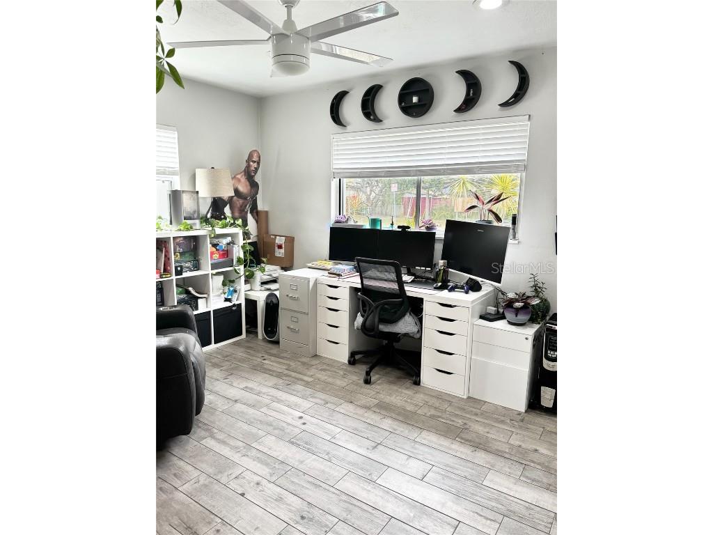 428 45th Avenue N Saint Petersburg FL 33703 TB8370790 image21