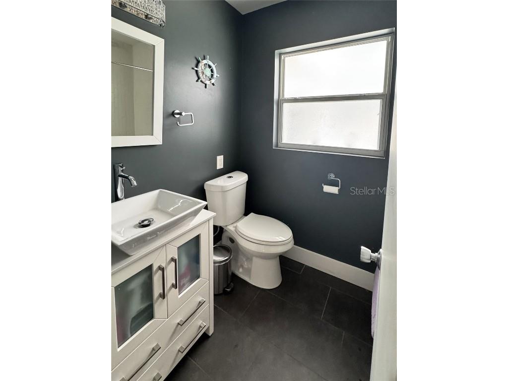 428 45th Avenue N Saint Petersburg FL 33703 TB8370790 image23