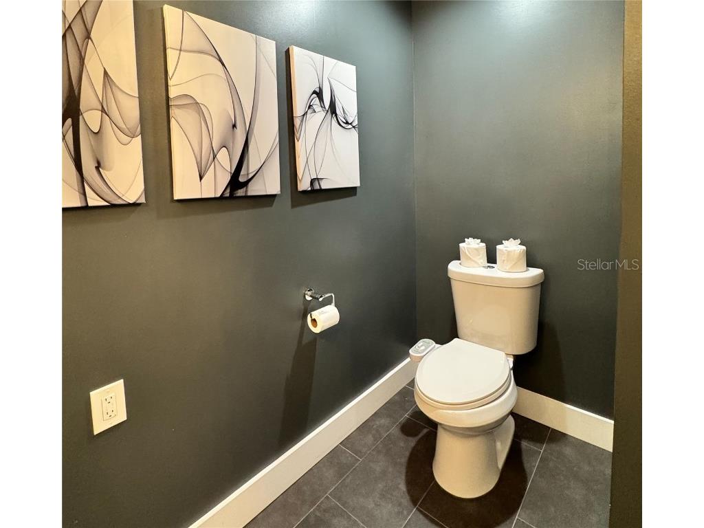 428 45th Avenue N Saint Petersburg FL 33703 TB8370790 image35