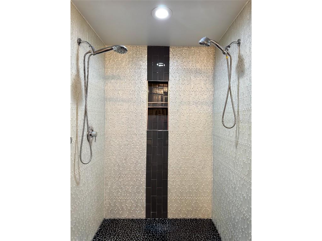 428 45th Avenue N Saint Petersburg FL 33703 TB8370790 image39