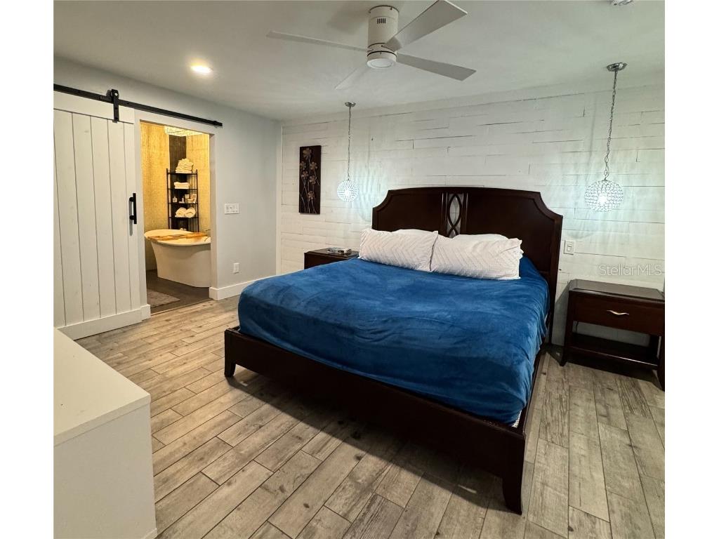 428 45th Avenue N Saint Petersburg FL 33703 TB8370790 image41