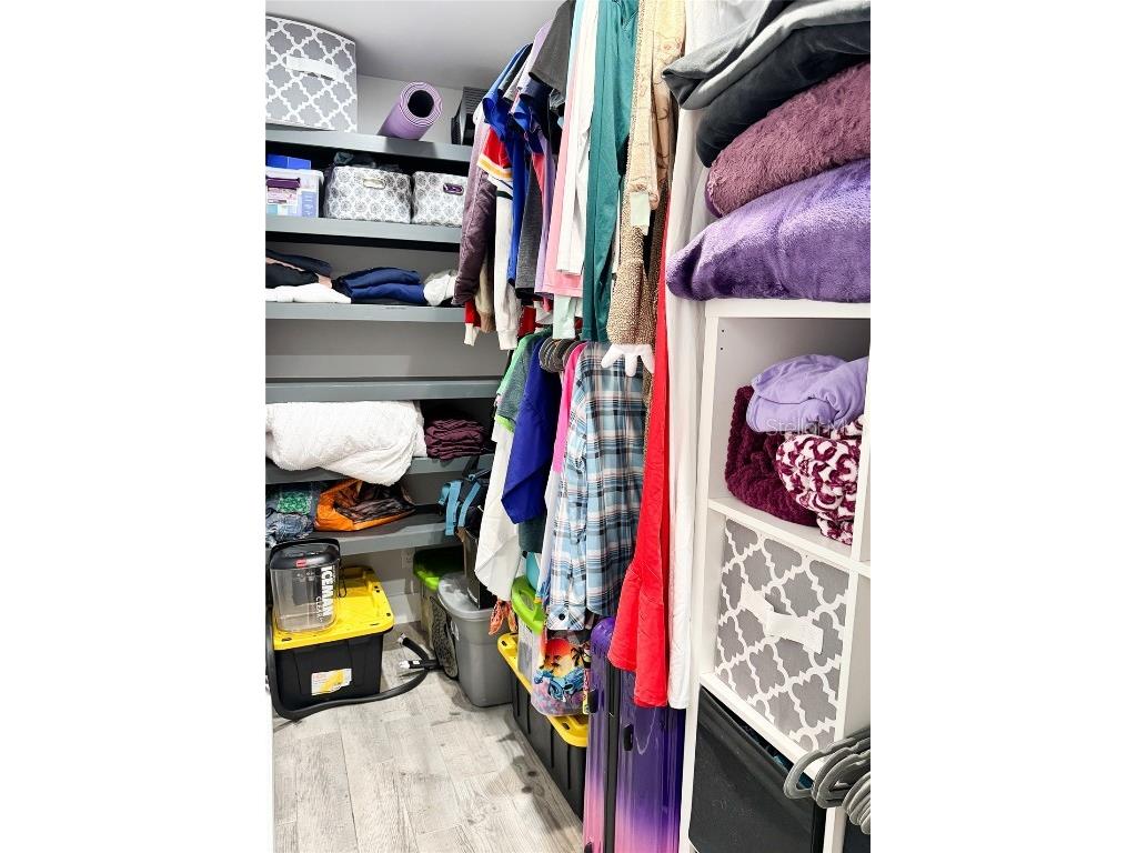 428 45th Avenue N Saint Petersburg FL 33703 TB8370790 image49