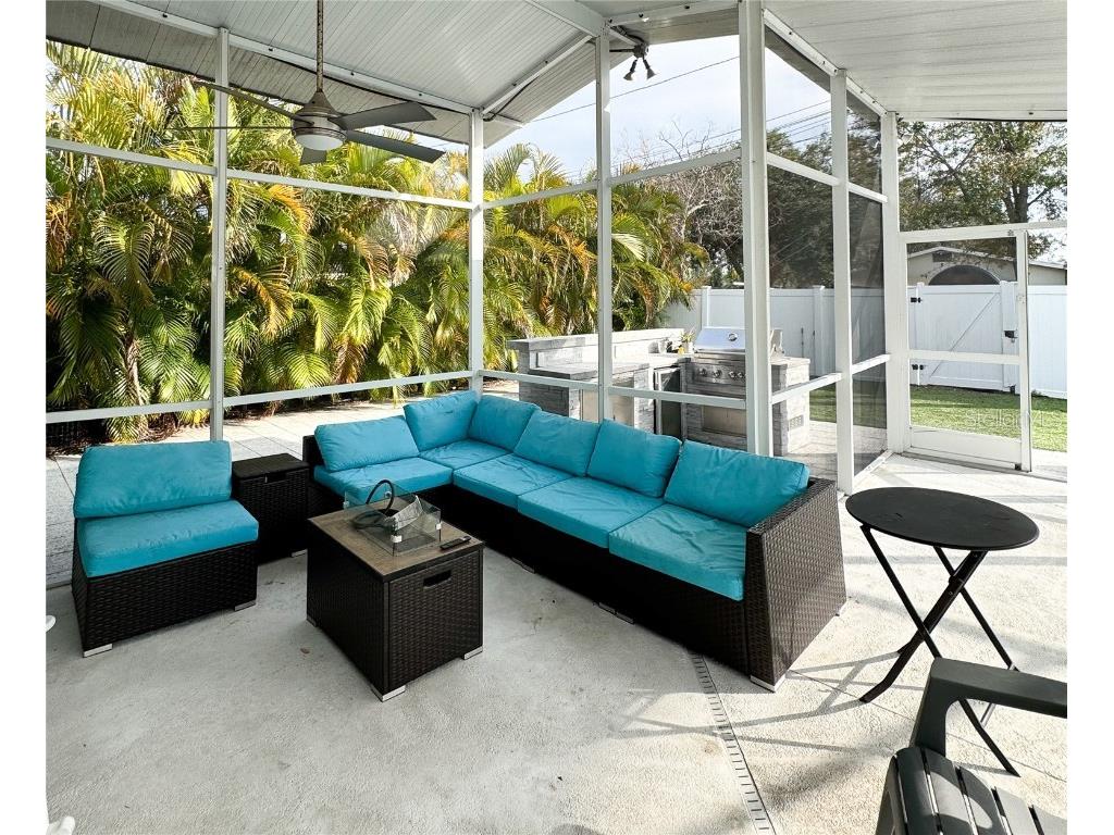 428 45th Avenue N Saint Petersburg FL 33703 TB8370790 image52