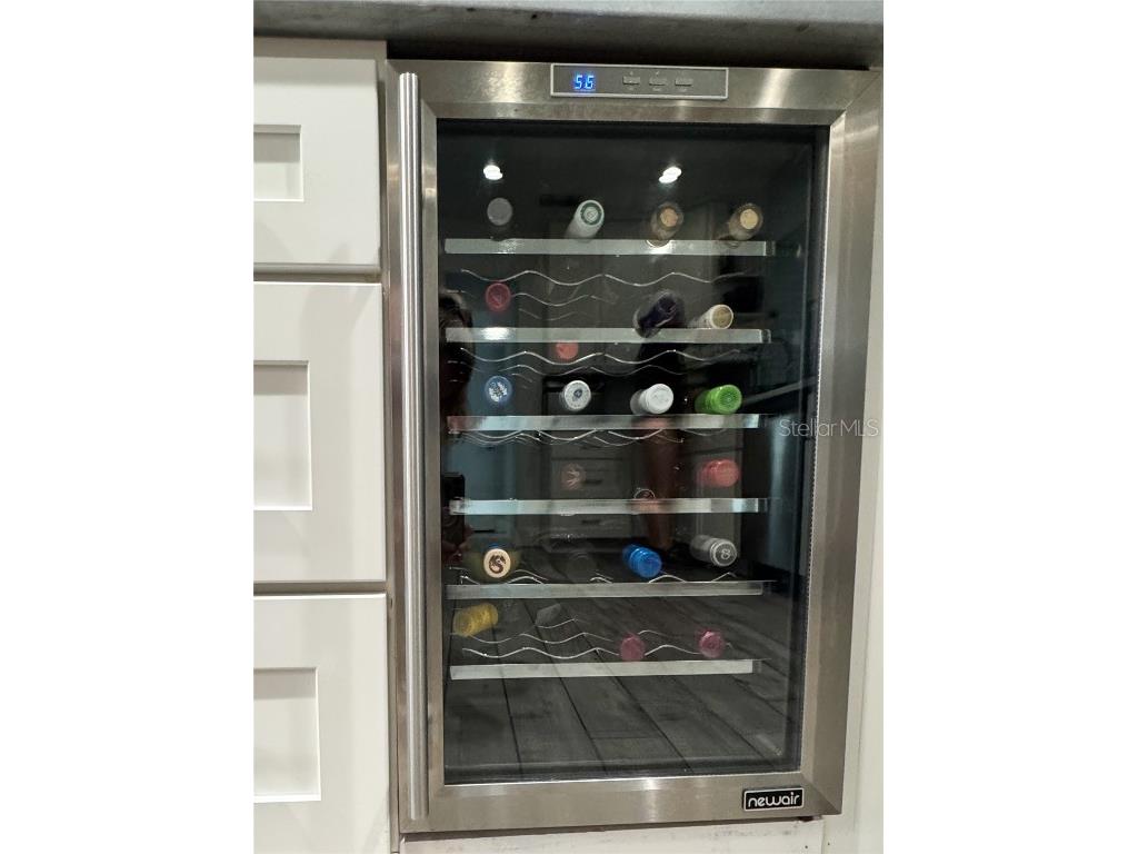 428 45th Avenue N Saint Petersburg FL 33703 TB8370790 image8