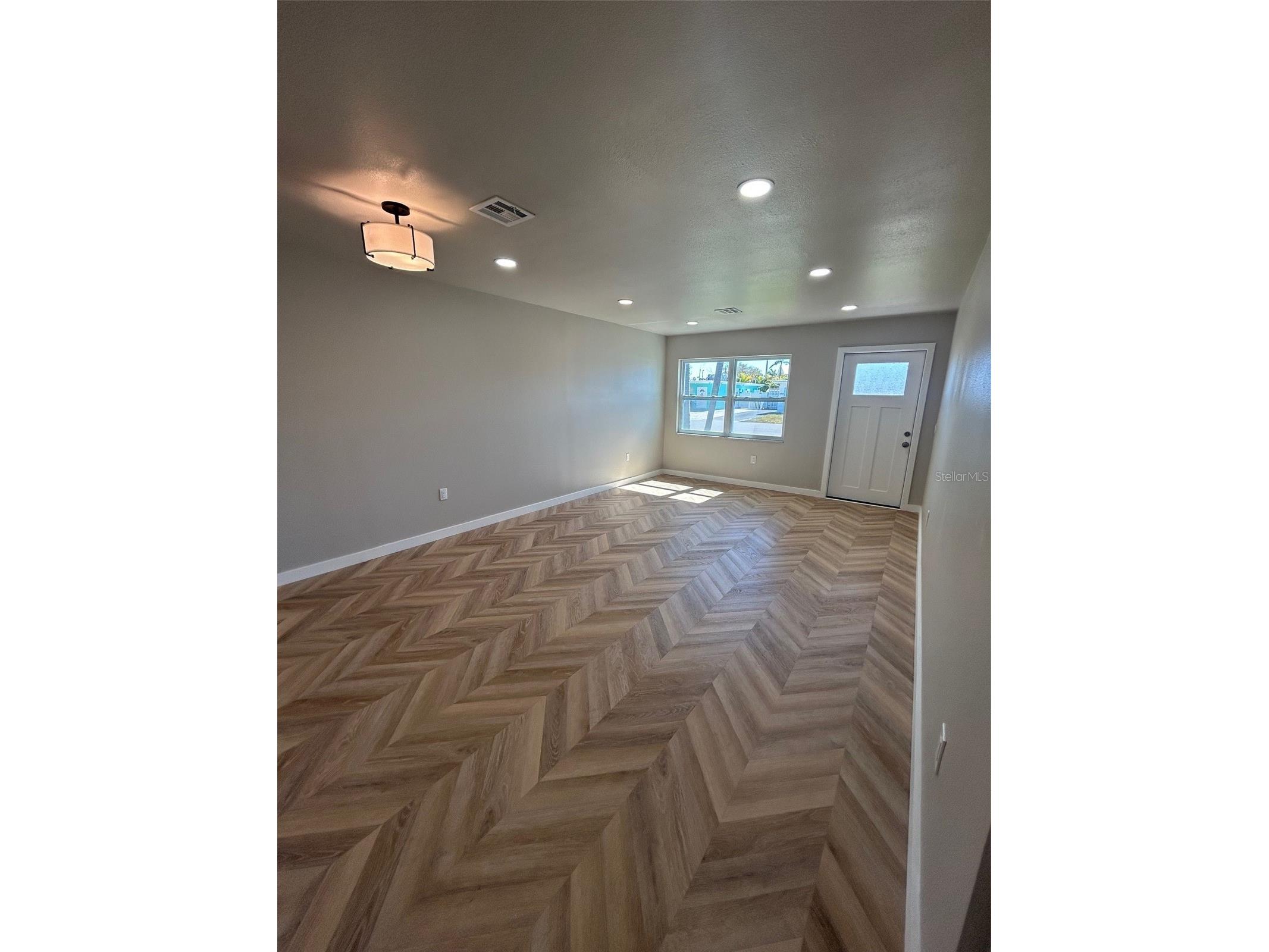 428 62nd Street Holmes Beach FL 34217 A4684888 image3