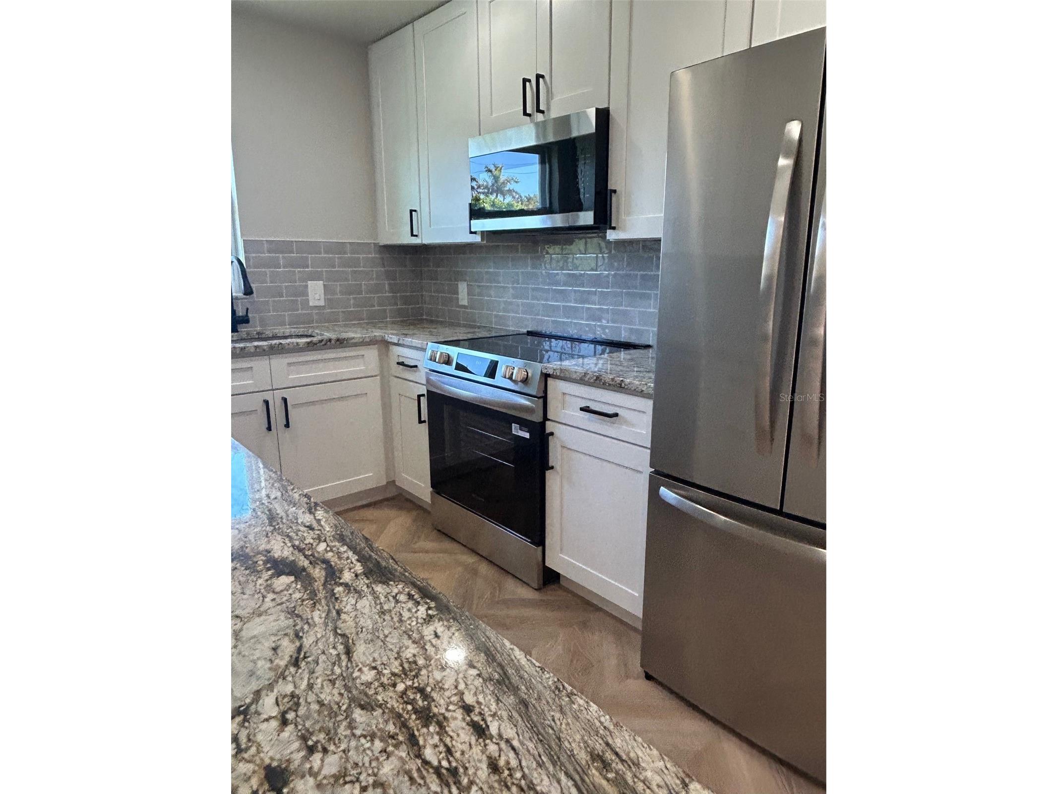 428 62nd Street Holmes Beach FL 34217 A4684888 image4