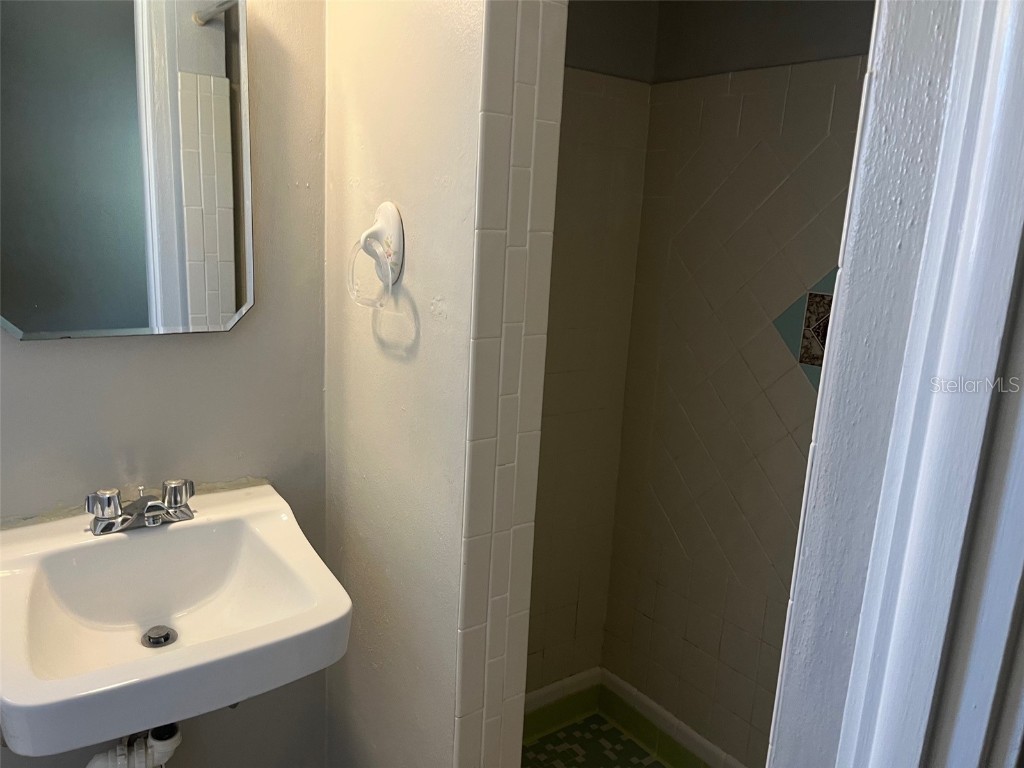 428 90th Avenue Saint Pete Beach FL 33706 TB8453366 image7