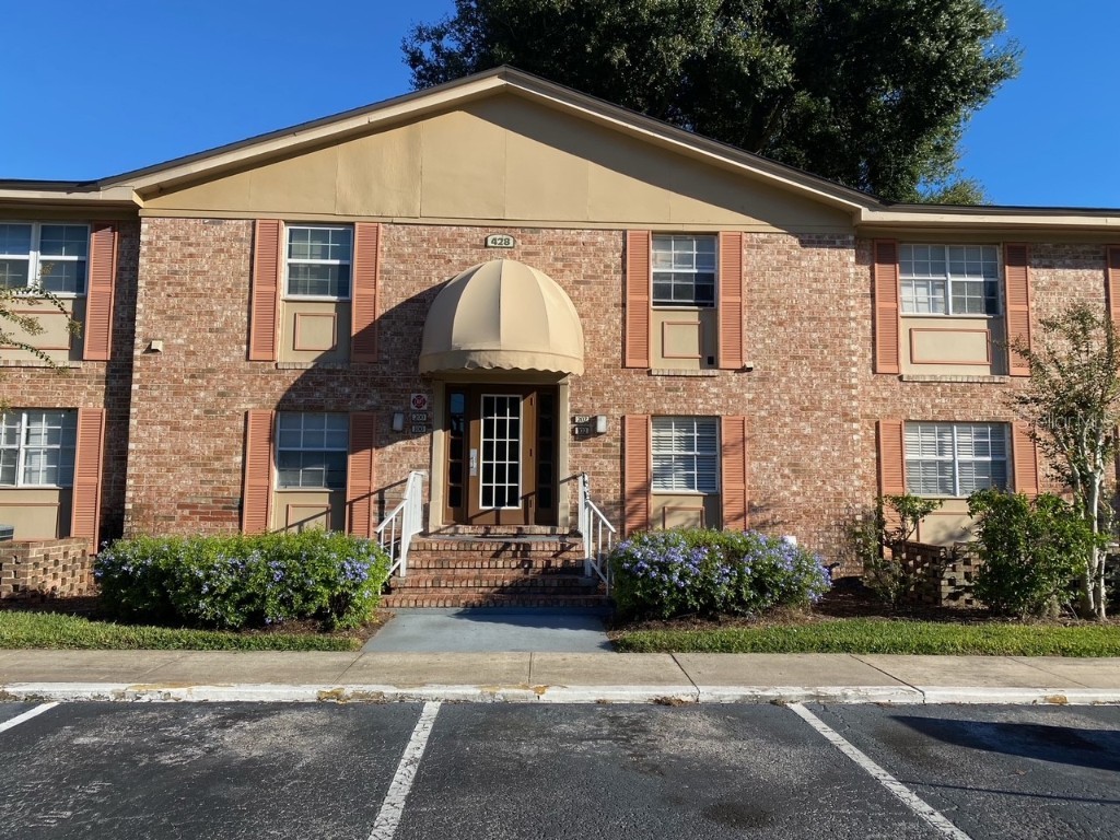 428 Banyon Tree Circle #200 Maitland FL 32751 O6162693 image1