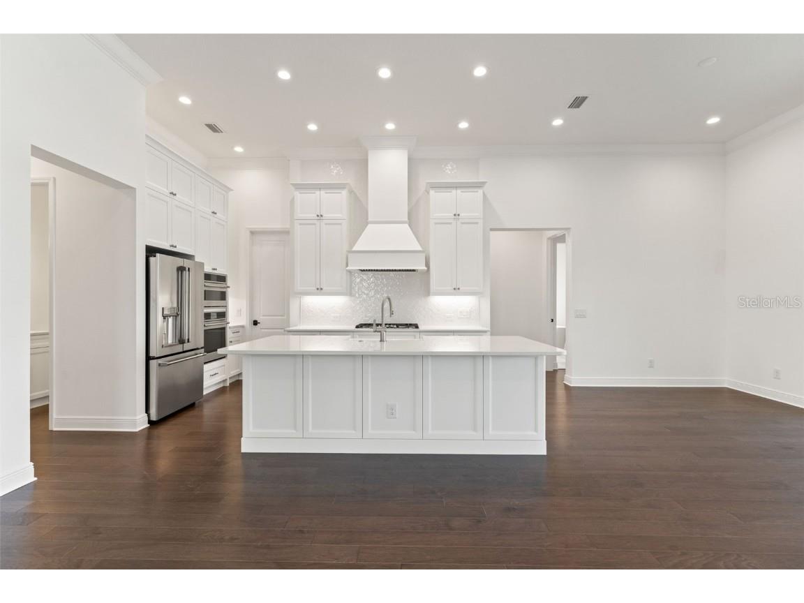 428 Bocelli Drive North Venice FL 34275 TB8455623 image25