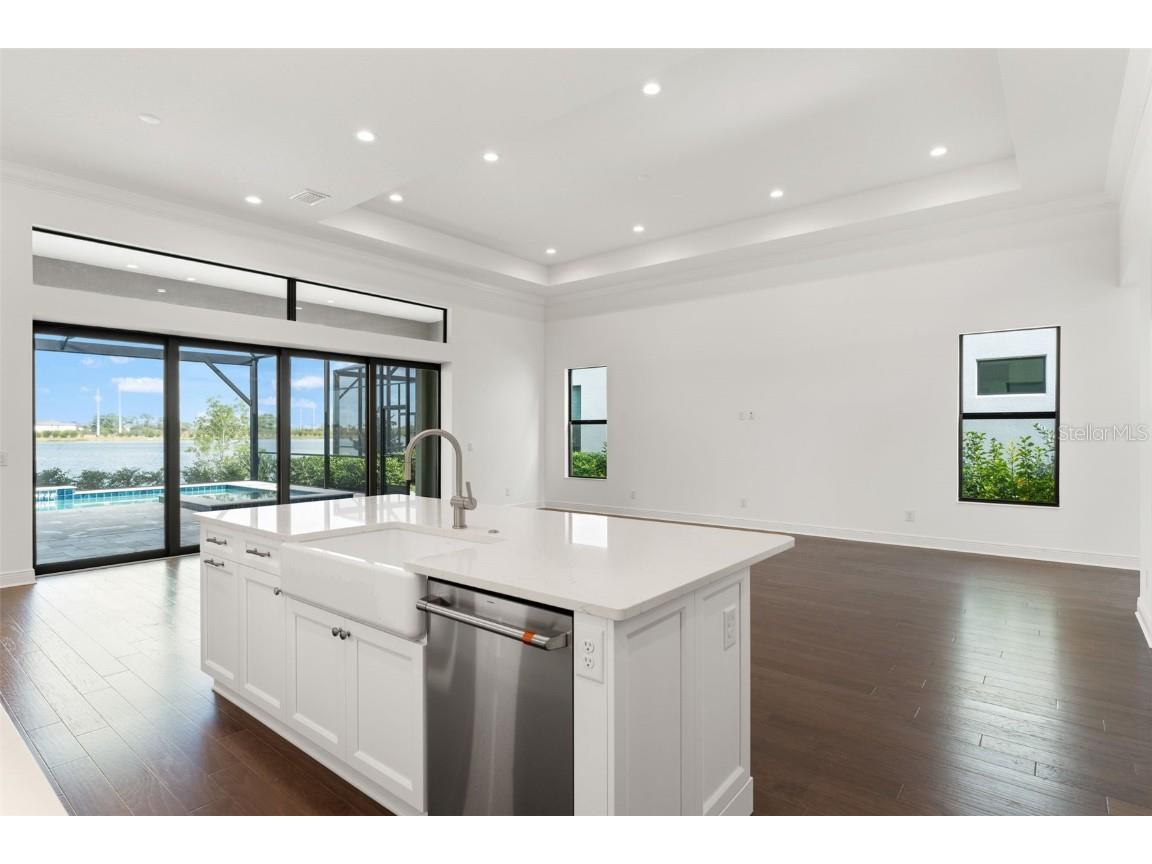 428 Bocelli Drive North Venice FL 34275 TB8455623 image36