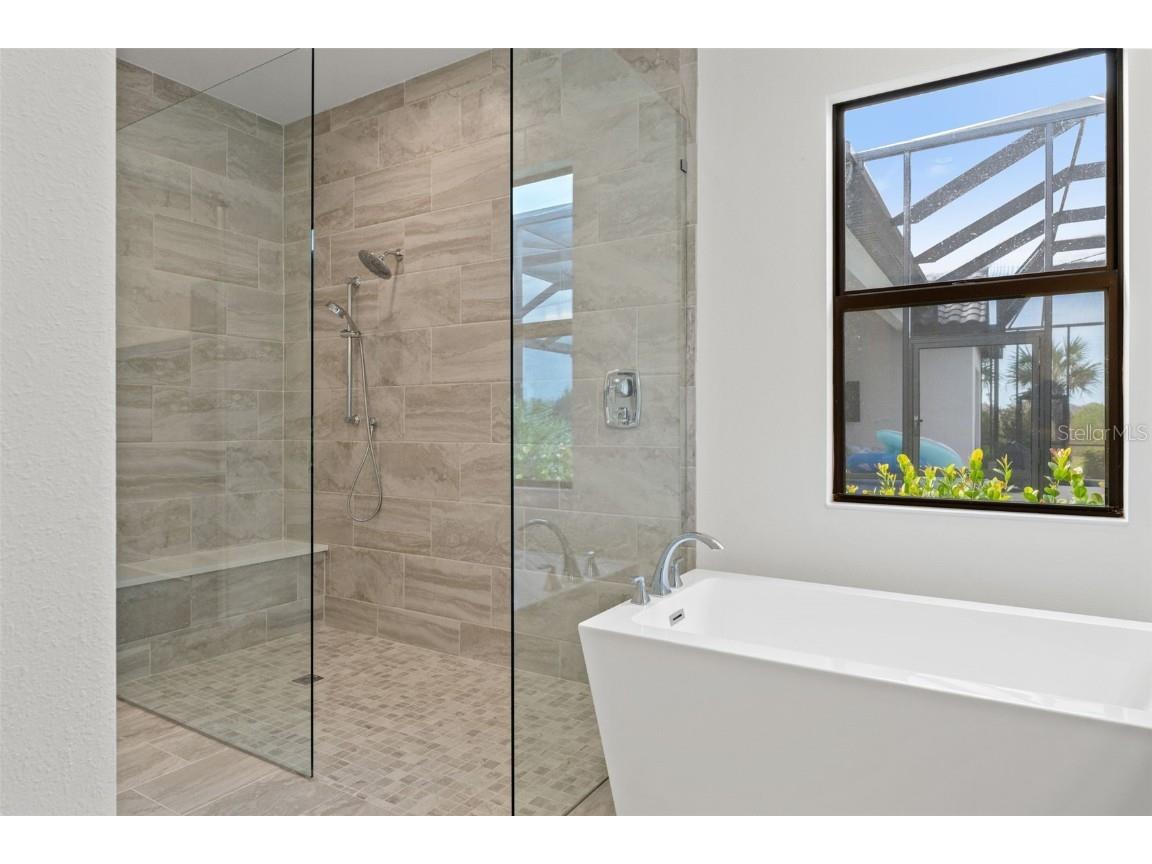 428 Bocelli Drive North Venice FL 34275 TB8455623 image38