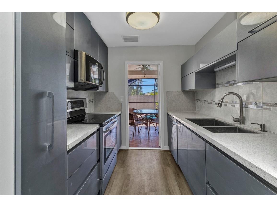 428 Briarwood Road Venice FL 34293 C7508788 image17