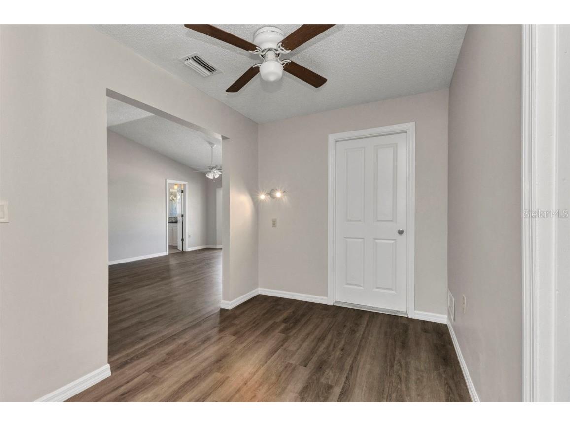 428 Briarwood Road Venice FL 34293 C7508788 image24