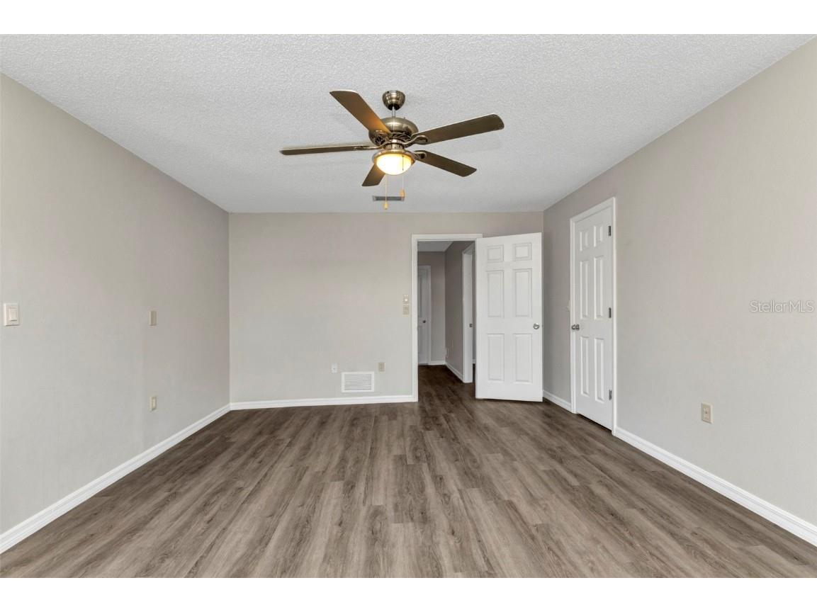 428 Briarwood Road Venice FL 34293 C7508788 image29